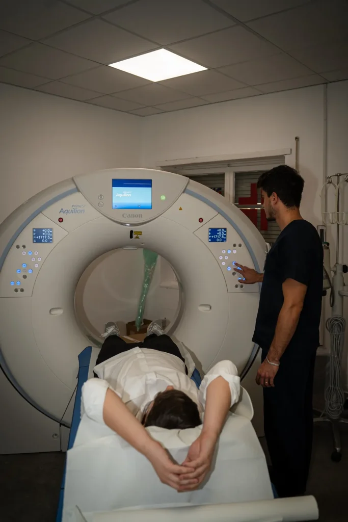 TAC 160 Strati per verificare lo stato della prostata in Urologia.